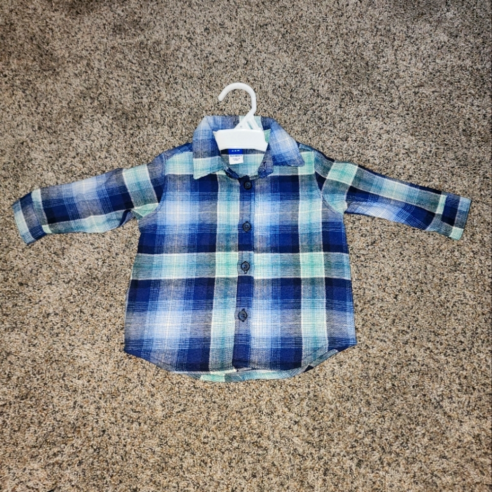 Old Navy baby shirt